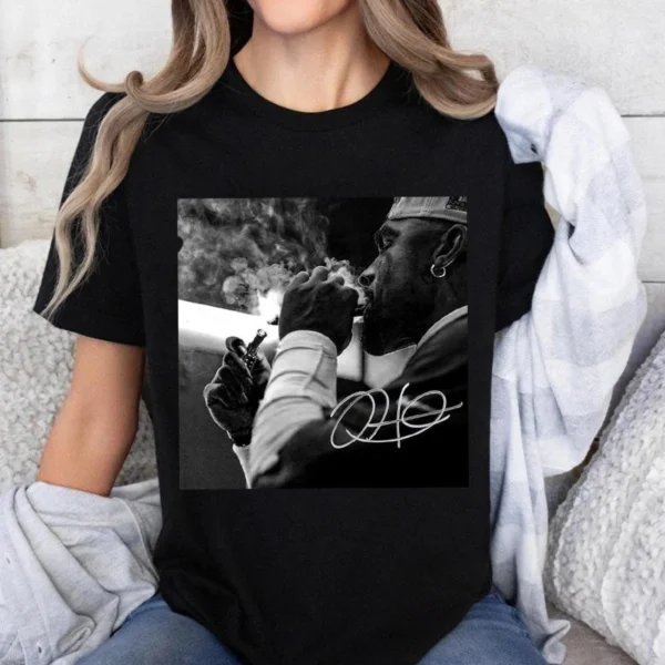 Jalen Hurts Smoking Cigar Football Fan Gifts Shirt - Image 2